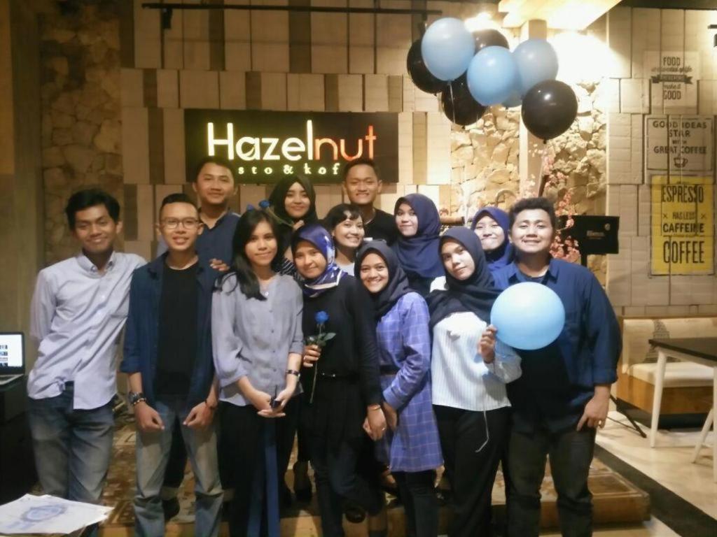 Hazotel Semarang Esterno foto